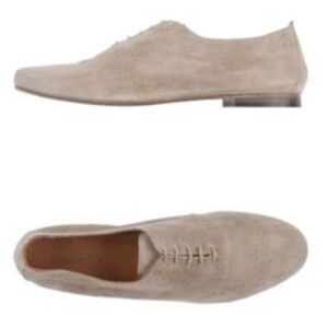 Tremp beige suede oxfords size 41 with stains